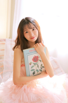 花落尽时仍爱你
